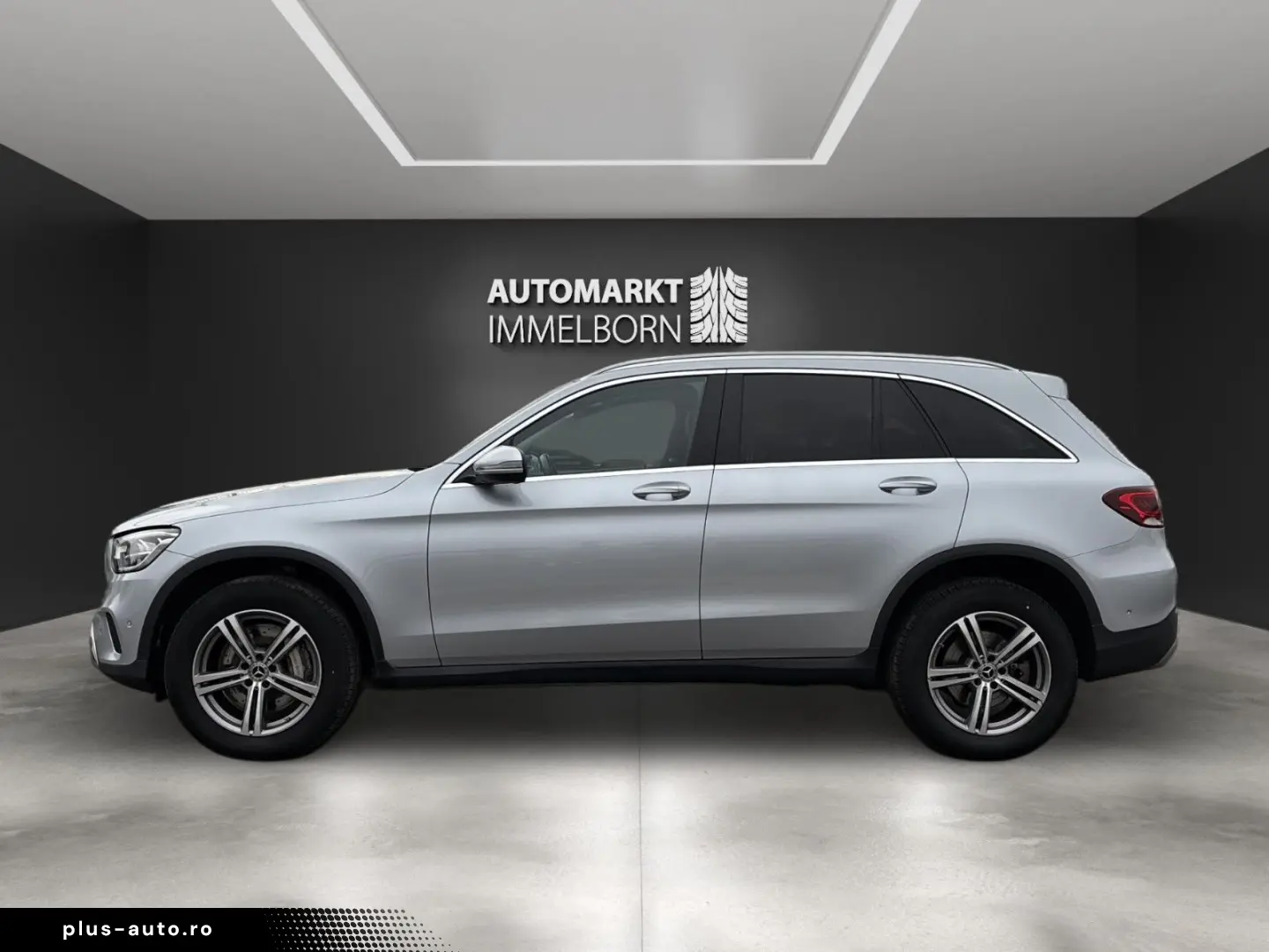 MERCEDES-BENZ GLC 300 e Pano Distro DigTacho Kamera &hellip;