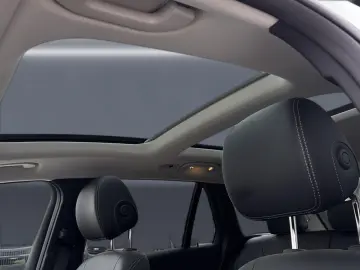 MERCEDES-BENZ GLC 300 e Pano Distro DigTacho Kamera &hellip;