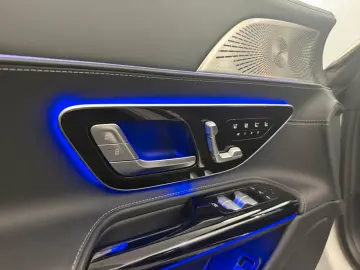 MERCEDES-BENZ SL 43 AMG Roadster AIRSCARF BURM SITZK&hellip;