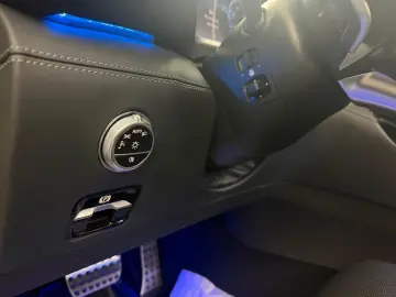 MERCEDES-BENZ SL 43 AMG Roadster AIRSCARF BURM SITZK&hellip;