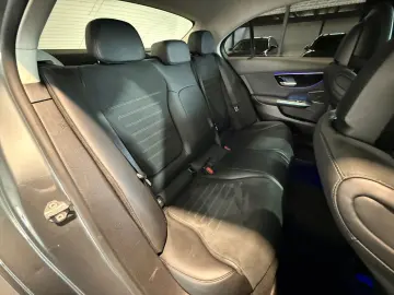 MERCEDES-BENZ C 300 C Limousine AMG-Line KAMERA LED TOD