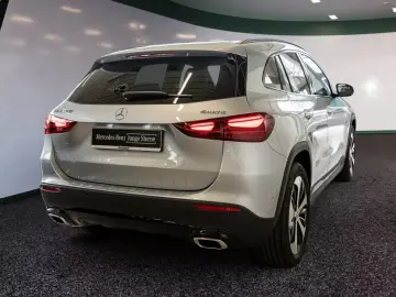 Mercedes-Benz GLA 220 4M Progressive