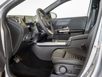 Mercedes-Benz GLA 220 4M Progressive
