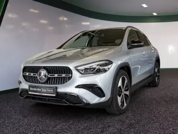 Mercedes-Benz GLA 220 4M Progressive