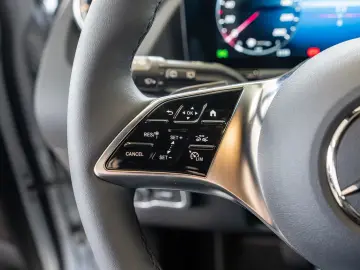 Mercedes-Benz GLA 220 4M Progressive