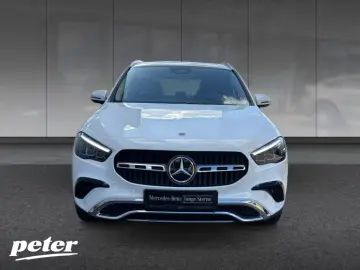 Mercedes-Benz GLA 200 d 4M