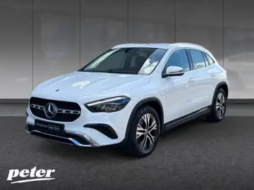 Mercedes-Benz GLA 200 d 4M