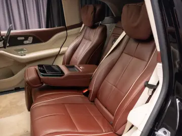 Mercedes-Benz GLS 600 Maybach