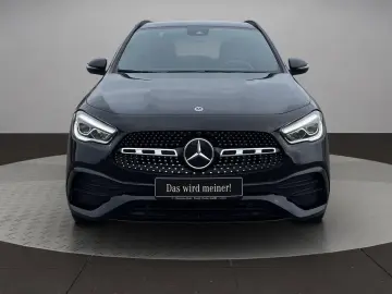 Mercedes-Benz GLA 200 AMG Night