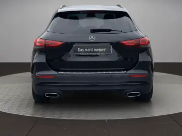 Mercedes-Benz GLA 200 AMG Night