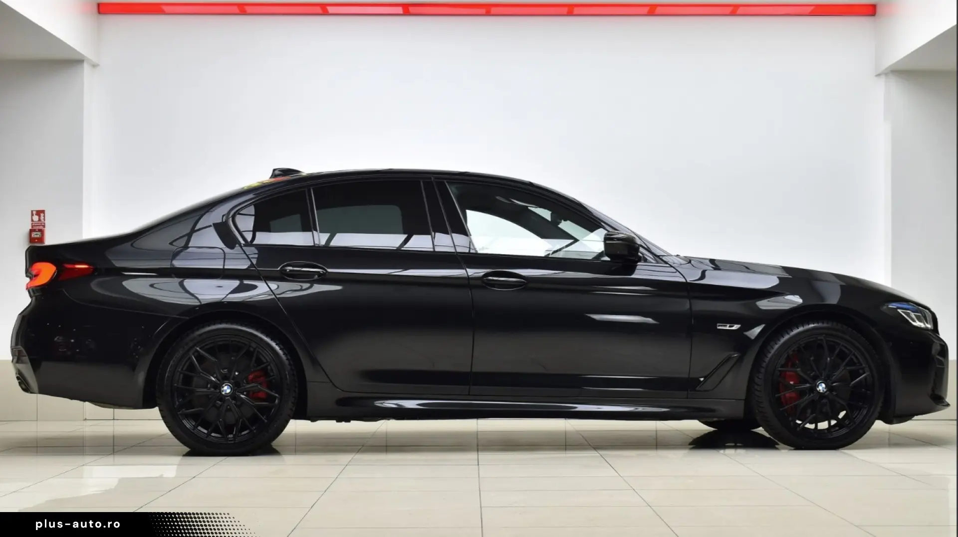 BMW 545