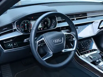 AUDI A8 50 TDI quattro  HUP PANO AIR ACC KEY B&O