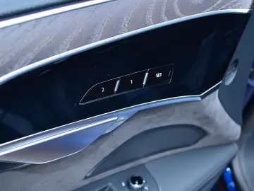 AUDI A8 50 TDI quattro  HUP PANO AIR ACC KEY B&O