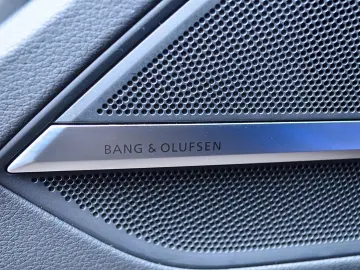 AUDI A8 50 TDI quattro  HUP PANO AIR ACC KEY B&O