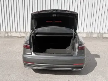 AUDI A8 55 TFSI quattro Matrix B&O Voll! Top!