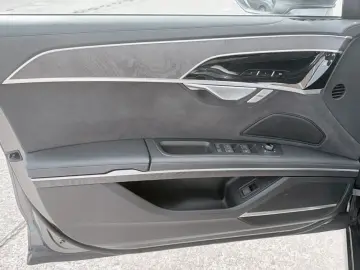 AUDI A8 55 TFSI quattro Matrix B&O Voll! Top!