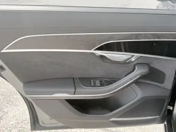 AUDI A8 55 TFSI quattro Matrix B&O Voll! Top!
