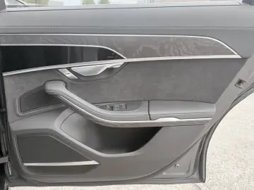 AUDI A8 55 TFSI quattro Matrix B&O Voll! Top!