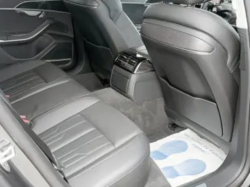 AUDI A8 55 TFSI quattro Matrix B&O Voll! Top!