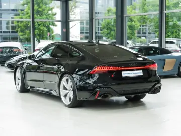 AUDI RS7 qu KERAMIK RAUTEN HUD B&O PANO MATRIX 22 LM