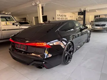 AUDI RS 7 4.0 TFSIquattro Virtual Head up B&O KERAMIK