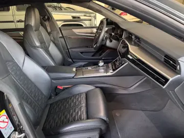 AUDI RS 7 4.0 TFSIquattro Virtual Head up B&O KERAMIK
