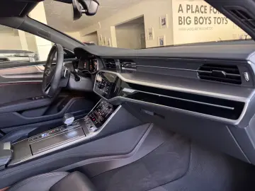 AUDI RS 7 4.0 TFSIquattro Virtual Head up B&O KERAMIK