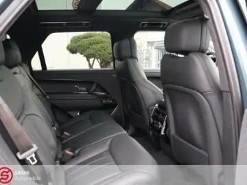 LAND ROVER Range Rover Sport D350 Autobiography