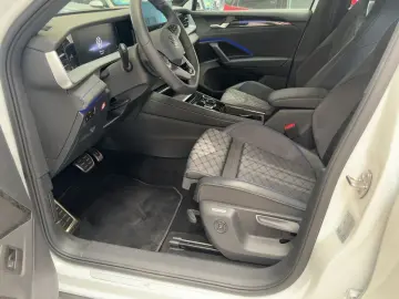 VW Tayron 2 0 TDI DSG R-Line P-Dach 4M Navi R-Kam