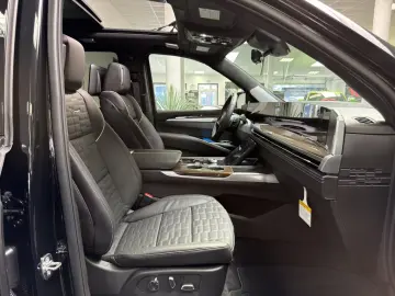Cadillac Escalade Sport Platinum Black SUV 2026