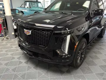 Cadillac Escalade Sport Platinum Black SUV 2026