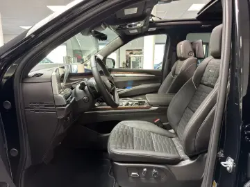 Cadillac Escalade Sport Platinum Black SUV 2026