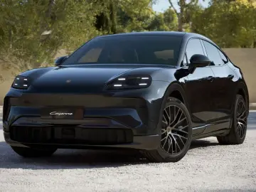 Porsche Cayenne Coupe Electric   3D Surround View