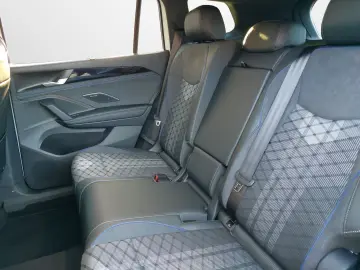 VW Tayron 2.0 TDI DSG 4M R-Line  HeadUp Pano