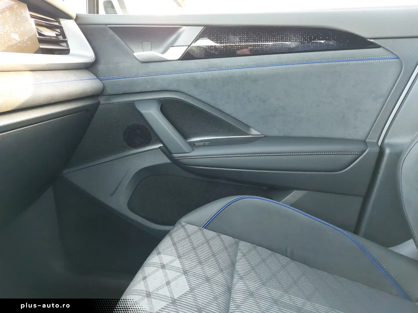 VW Tayron 2.0 TDI DSG 4M R-Line  HeadUp Pano
