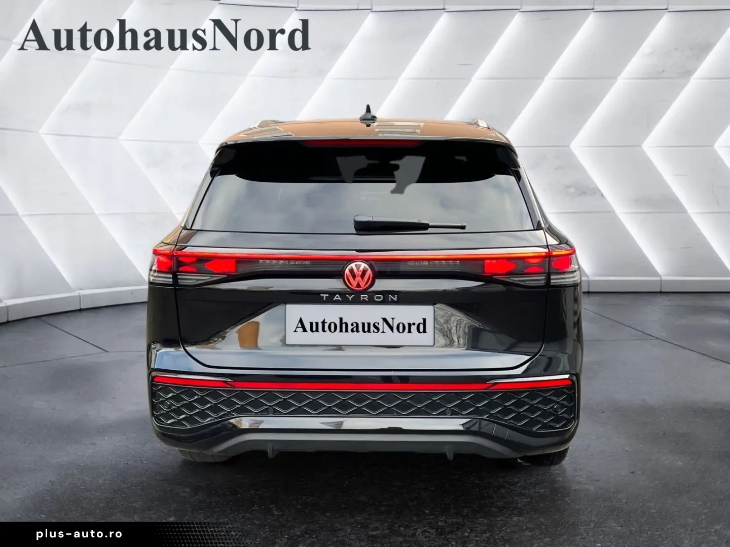 VW Tayron 2.0 TDI R-Line 4x4 DSG HUD PAN 7-SITZ