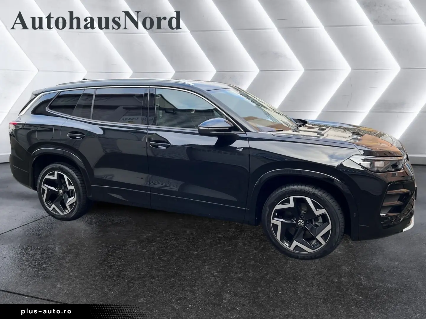 VW Tayron 2.0 TDI R-Line 4x4 DSG HUD PAN 7-SITZ