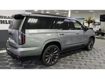 Cadillac Escalade V-Series 692 PS Carbon