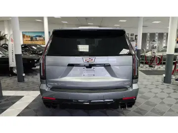 Cadillac Escalade V-Series 692 PS Carbon