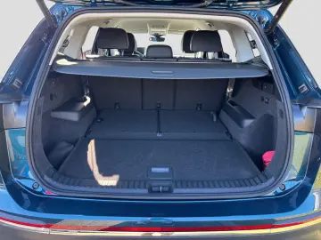 VW Tayron 2.0 TSI DSG Elegance 4Motion DCC AHK LED