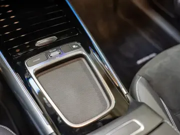 Mercedes-Benz GLA 200 AMG