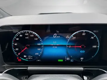 MERCEDES-BENZ EQA 350 4M Electric Art Pano AHK HUD M…