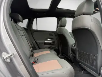 MERCEDES-BENZ EQA 350 4M Electric Art Pano AHK HUD M…
