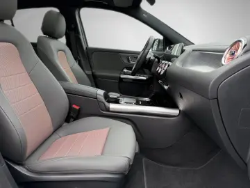 MERCEDES-BENZ EQA 350 4M Electric Art Pano AHK HUD M…