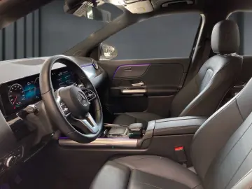 MERCEDES-BENZ EQA 250 MBUX Progressive Ambiente CarP…