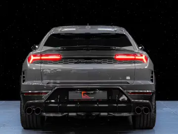 Lamborghini Urus SE 2026 Full Carbon