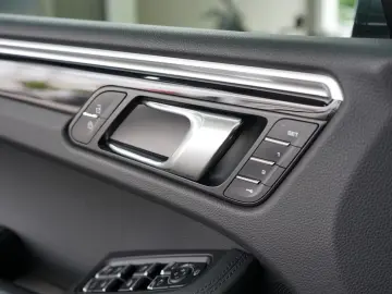 Porsche Macan S MY23 Pano