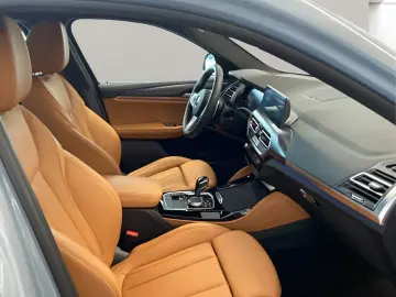 BMW X4 xDrive20i M Sport Navi AHK Kamera HiFi LED