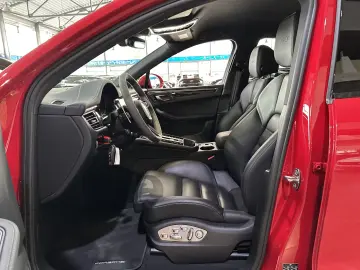 Porsche Macan GTS