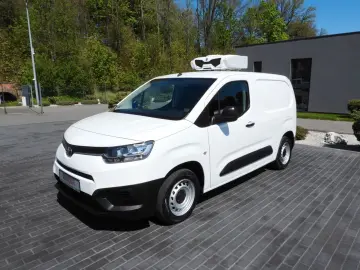 TOYOTA PROACE CITY KÜHLKASTENWAGEN -15C STROMVERSORGUNG